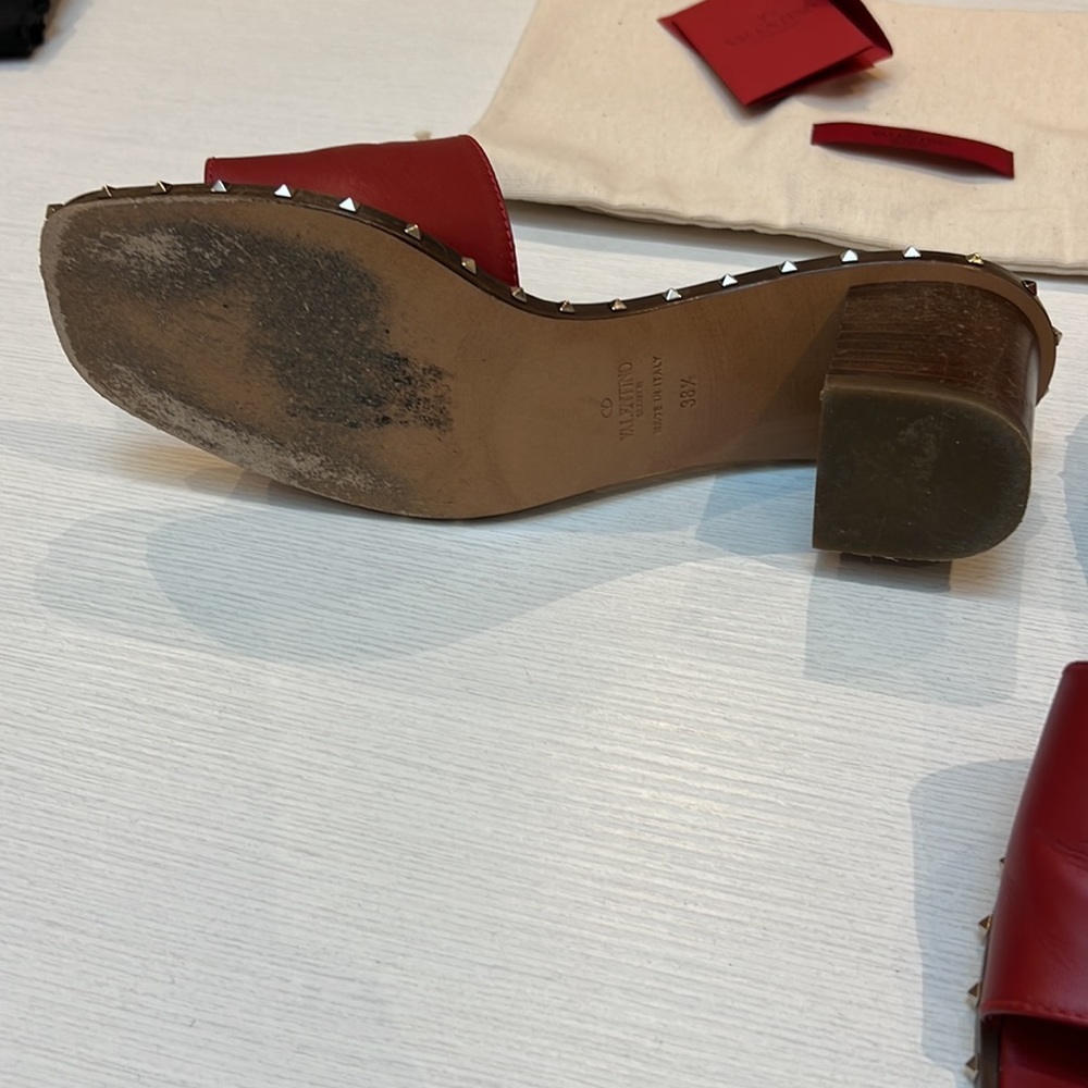 Valentino Garavani red rock stud slip on sandal - Picture 8 of 10